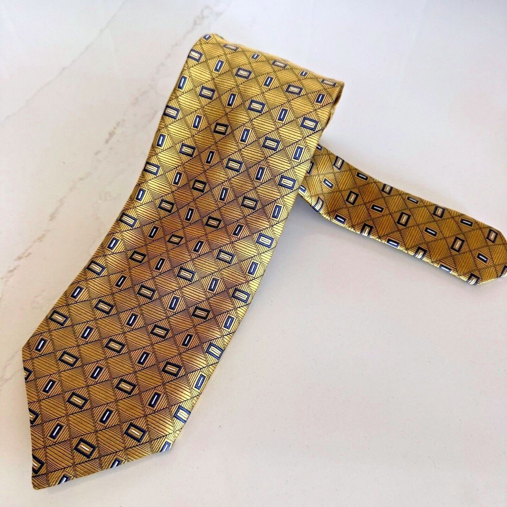 JOS A BANK 100% Silk Tie Gold Blue Geometric Made in Italy NEW - Picture 2 of 7